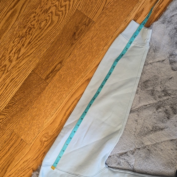 Beautiful Disaster Light Blue Hoodie, Women's Medium, Great Condition - Picture 6 of 9